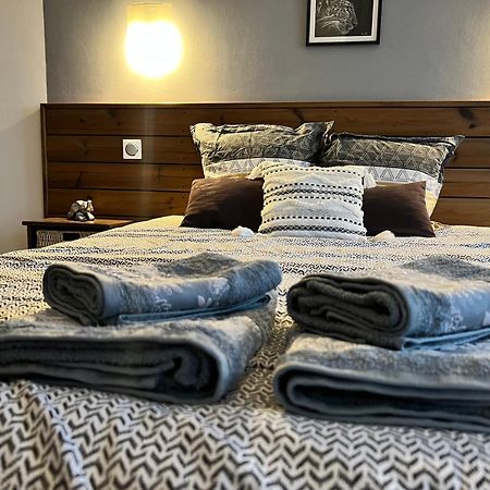 Chambres D'Hotes Le Saint Victor - Provence, Vaucluse Pernes-les-Fontaines Zewnętrze zdjęcie