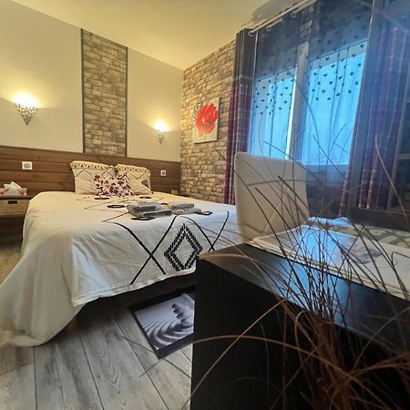 Chambres D'Hotes Le Saint Victor - Provence, Vaucluse Pernes-les-Fontaines Zewnętrze zdjęcie