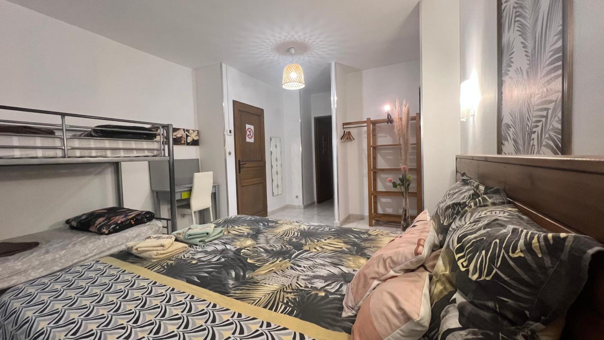 Chambres D'Hotes Le Saint Victor - Provence, Vaucluse Pernes-les-Fontaines Zewnętrze zdjęcie