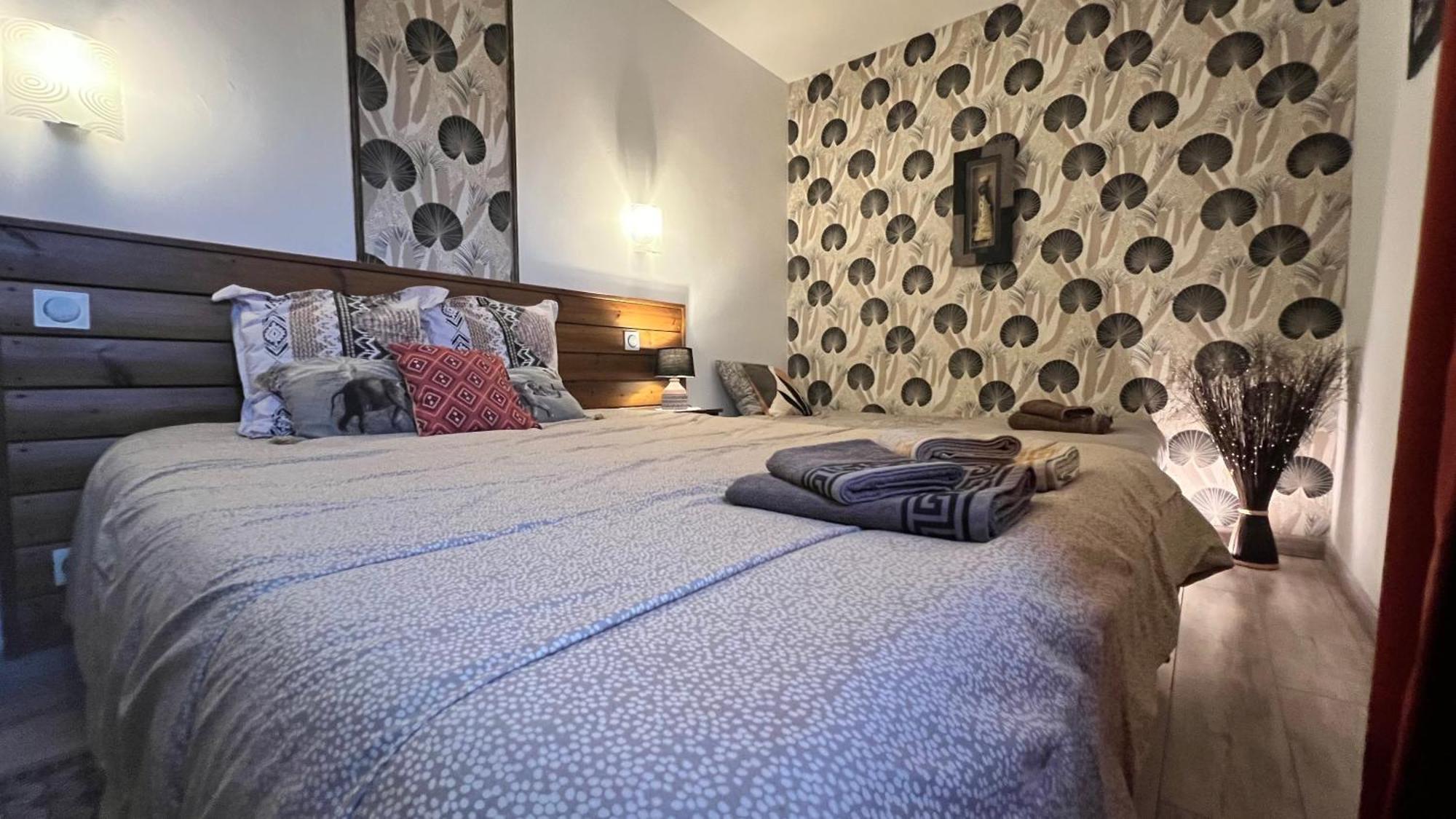 Chambres D'Hotes Le Saint Victor - Provence, Vaucluse Pernes-les-Fontaines Zewnętrze zdjęcie