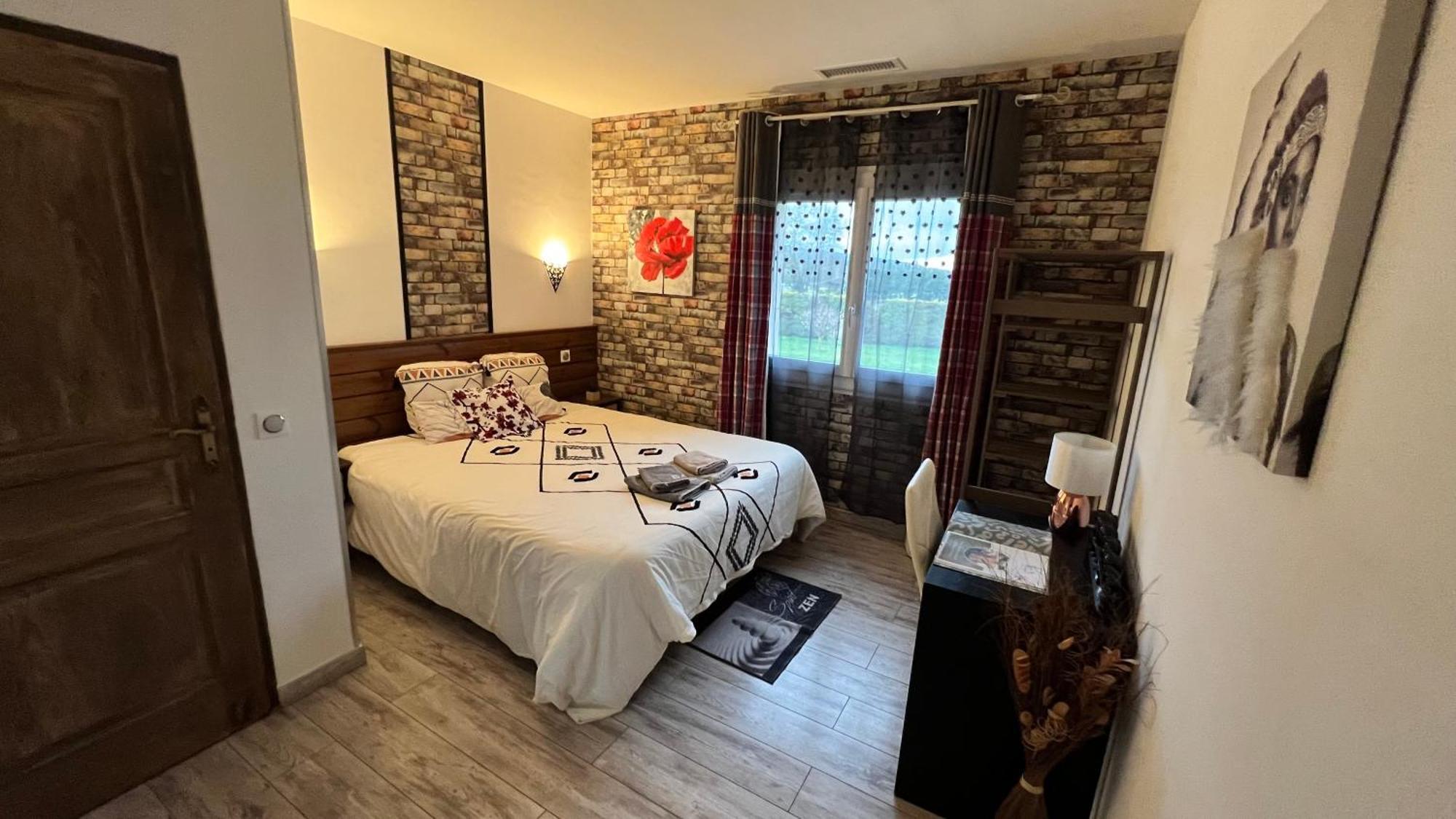 Chambres D'Hotes Le Saint Victor - Provence, Vaucluse Pernes-les-Fontaines Zewnętrze zdjęcie